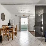 Апартаменти San Nicola By Rentbeat Барі