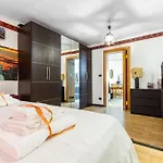 Апартаменти San Nicola By Rentbeat *